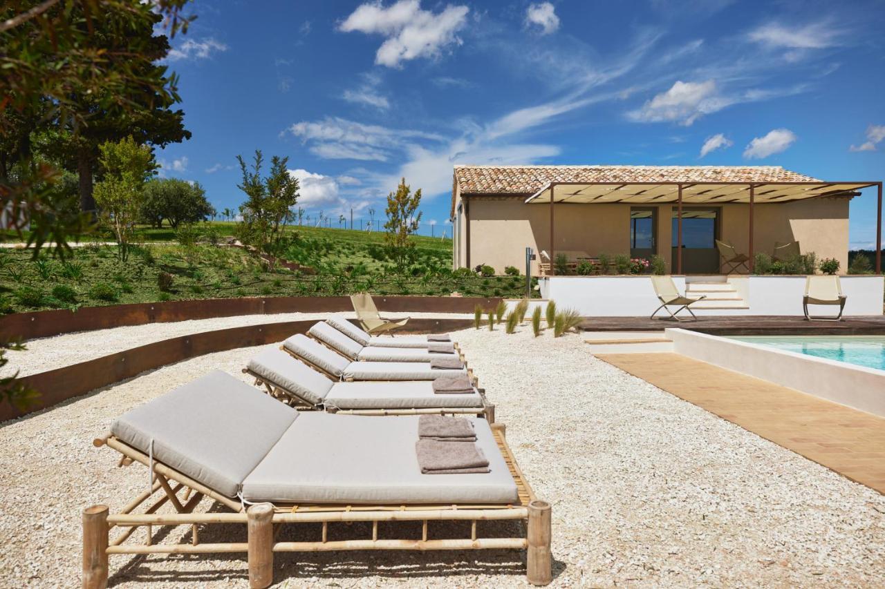 Casale Tre Gelsi Bed & Breakfast Cingoli Exterior photo